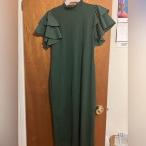 Hunter green ruffled sleeve turtleneck, collared, short sleeve dress body con